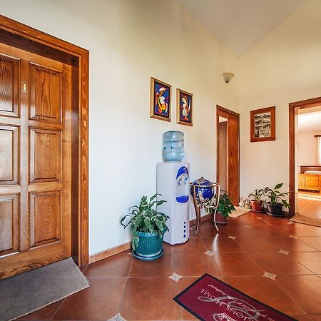 Guest House Sebelj Budva Eksteriør billede