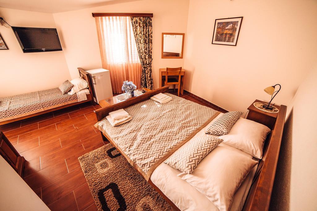 Guest House Sebelj Budva Værelse billede